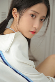 纯白轮舞曲